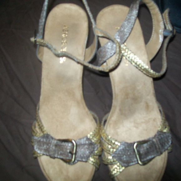 metallic aerosoles size 10m excellent shape - Picture 1 of 3